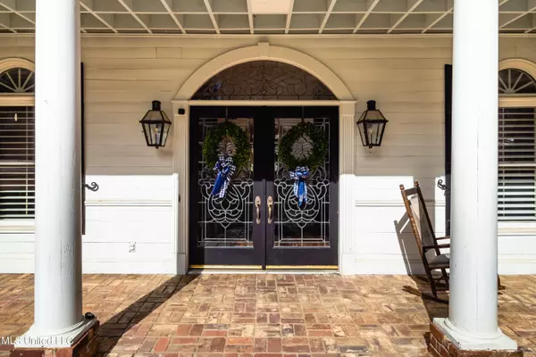 Jackson, MS 39211,2218 Sheffield Drive