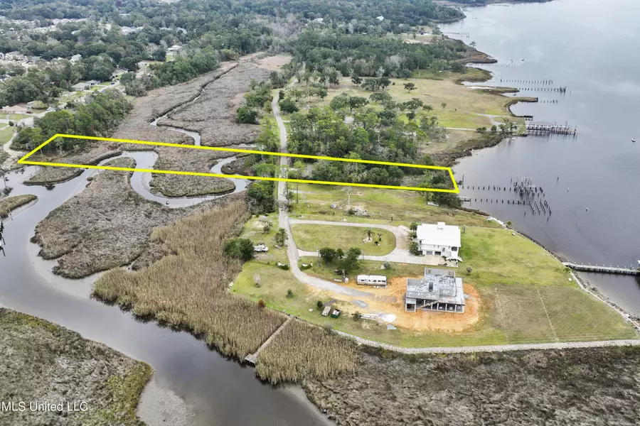 10126 Goodman Road, D'iberville, MS 39540