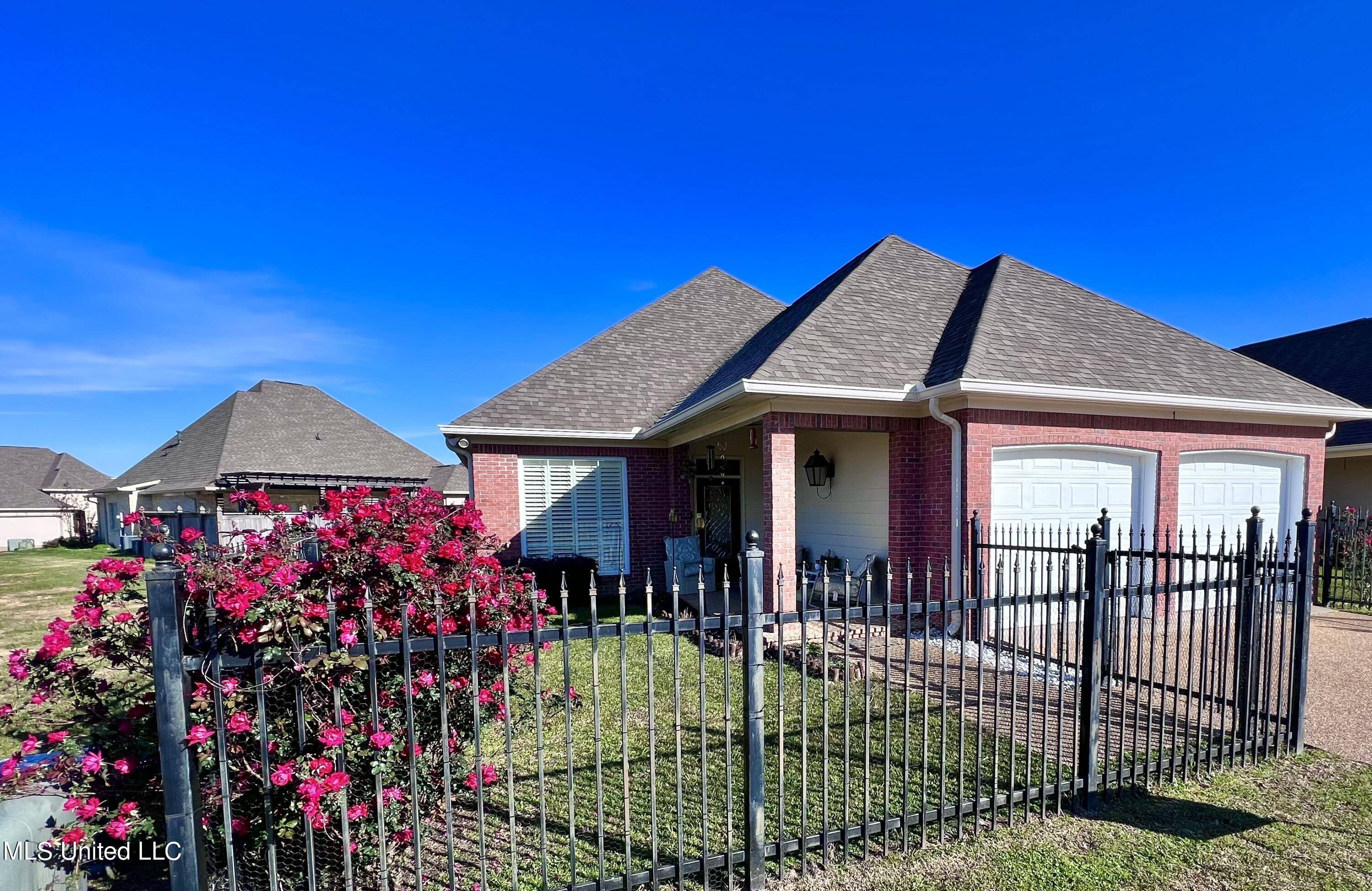 1 Savannah Cr Circle, Brandon, MS 39047