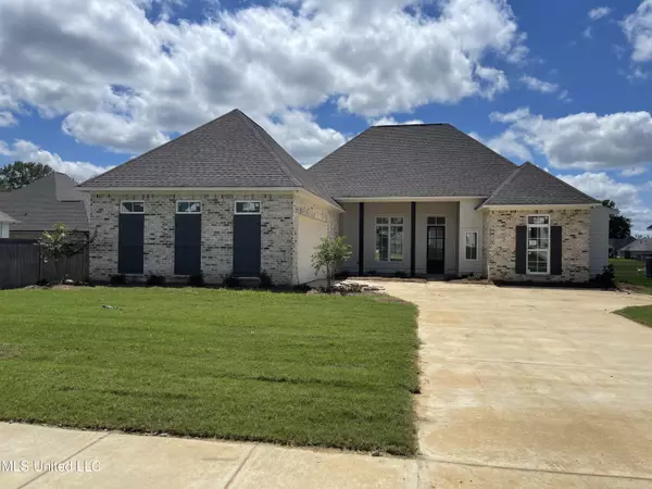 103 Sweetbriar Court, Canton, MS 39046