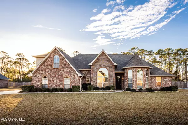 6405 Savanna Drive, Ocean Springs, MS 39564