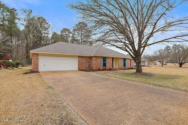 Byram, MS 39272,1389 Oak Vinyard Drive