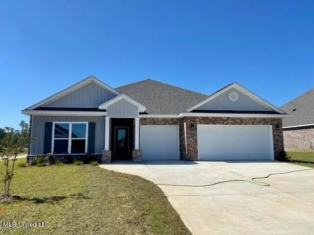 15230 Woodmanse Way, D'iberville, MS 39540