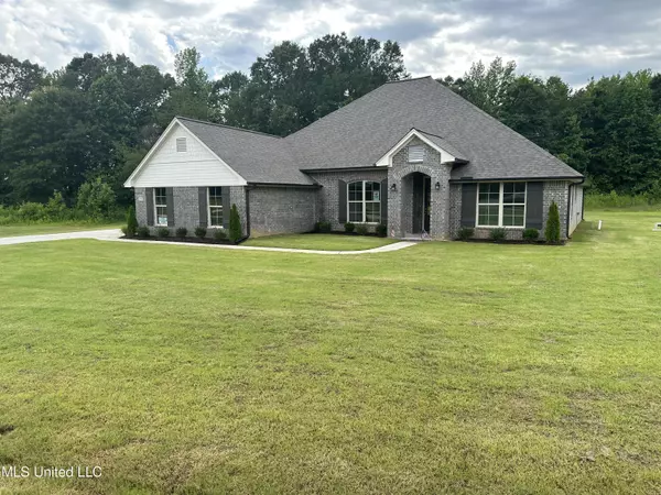 Byhalia, MS 38611,1075 N Pebble Cove