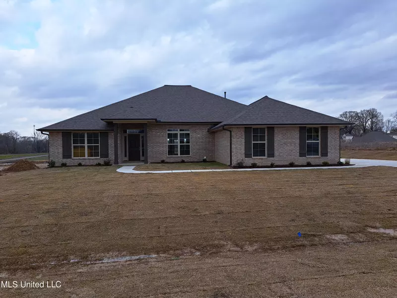 5876 Grove Lane, Horn Lake, MS 38637