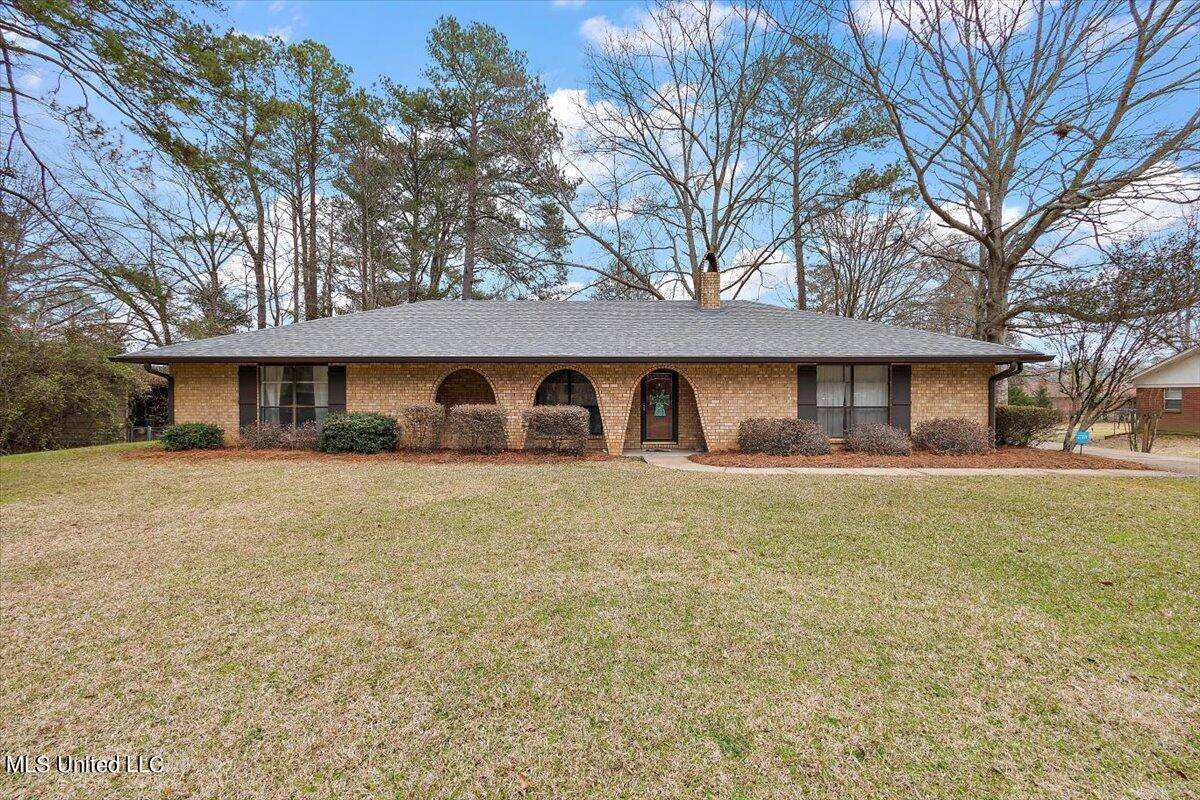 220 Hillcrest Drive, Kosciusko, MS 39090