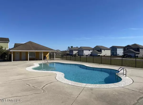 Ocean Springs, MS 39564,2505 Esplanade Street #2