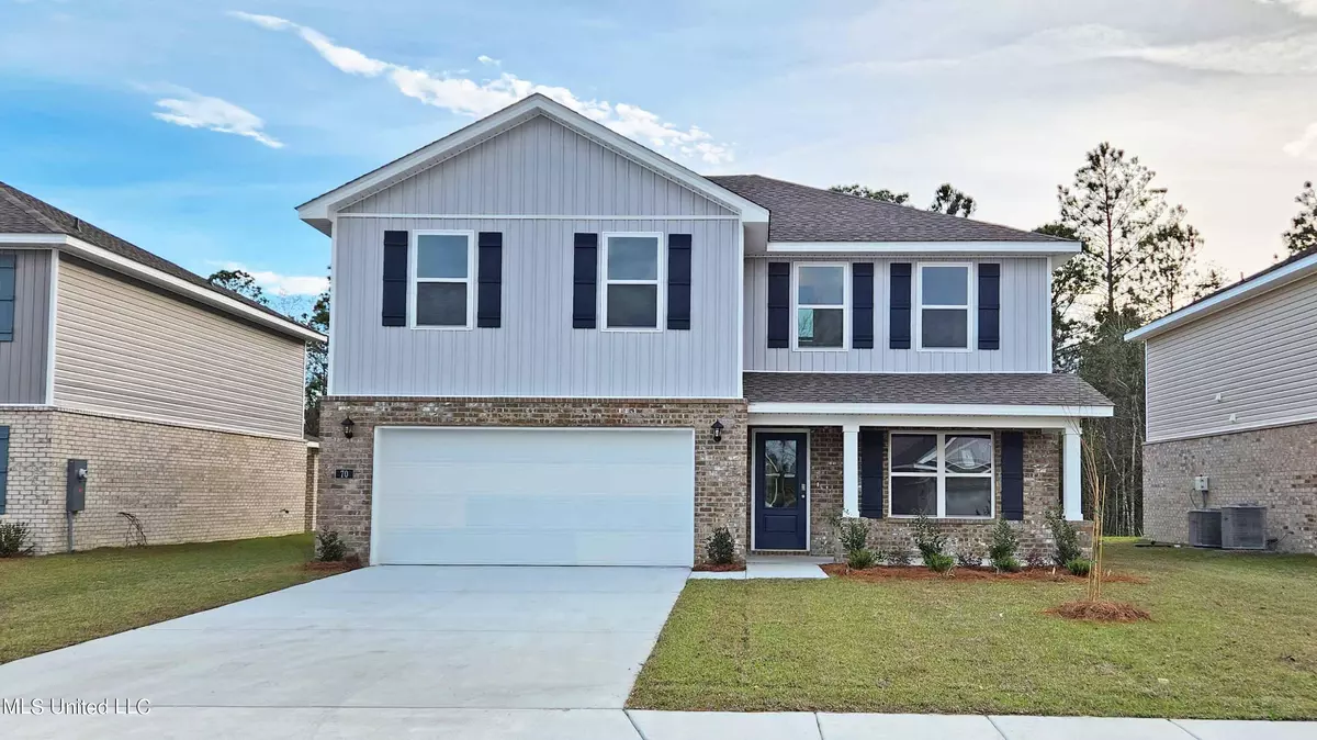 Ocean Springs, MS 39564,70 Saltmeadow Circle