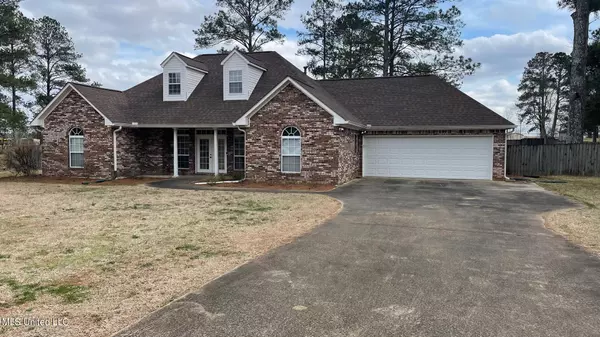 211 Greenview Drive, Forest, MS 39074