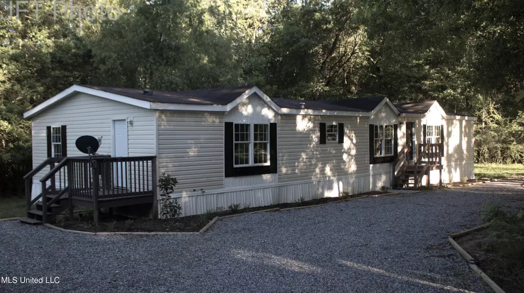 22 Moody Road, Brooklyn, MS 39425