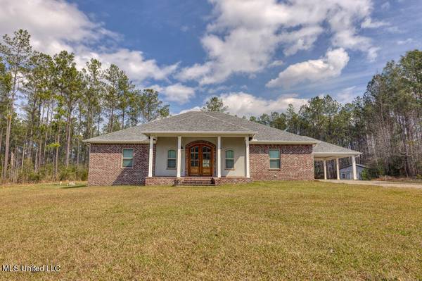 13018 Desoto Bluff Circle,  Vancleave,  MS 39565