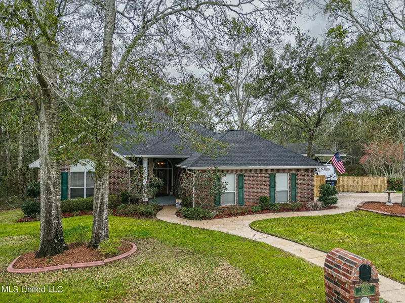 13002 Riverwalk Circle, D'iberville, MS 39540