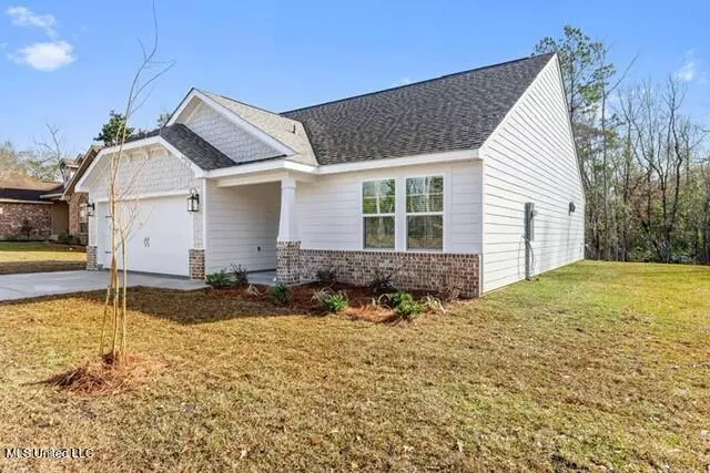 21 Mansfield Cove, Ocean Springs, MS 39564