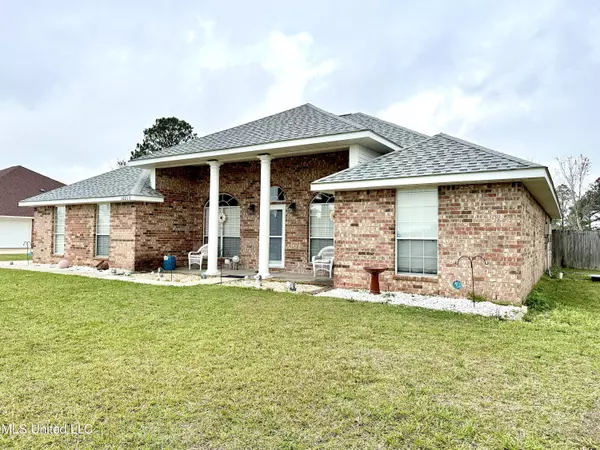 Vancleave, MS 39565,10213 Lake Forest Drive