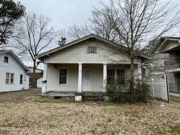 957 E Fortification Street, Jackson, MS 39202