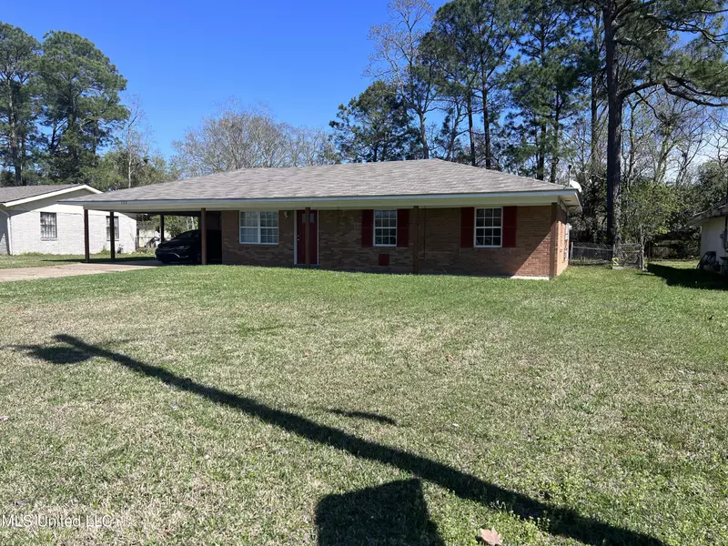 120 Forest Drive, D'iberville, MS 39540