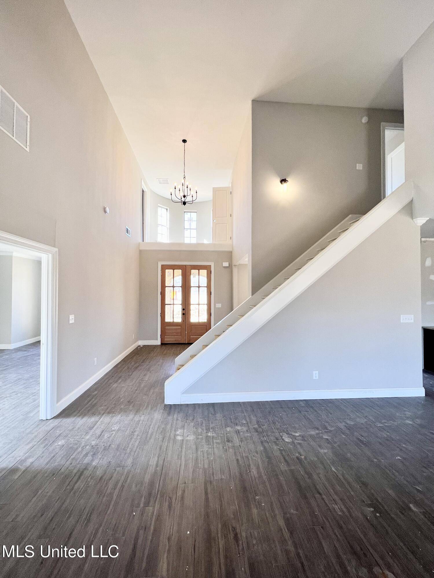 Hernando, MS 38632,5322 Grays Valley Drive