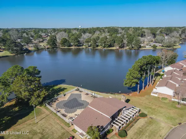 Brandon, MS 39042,171 Lakebend Circle