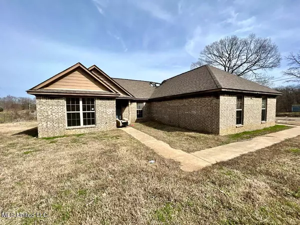 3080 Nesbit Road, Nesbit, MS 38651