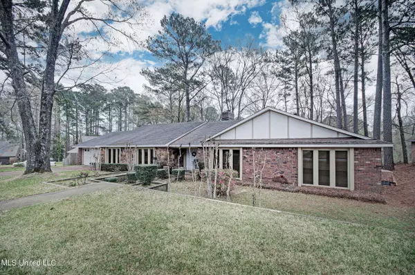 Brandon, MS 39047,215 Edinburgh Court