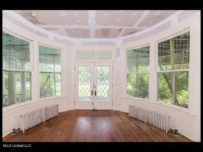 507 River Road, Greenwood, MS 38930