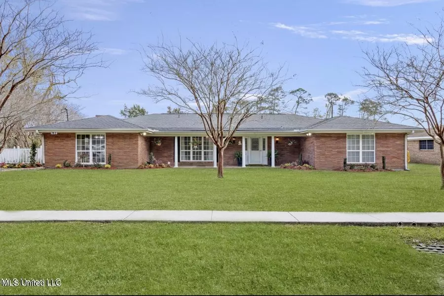 768 Hengen Lane, Biloxi, MS 39532