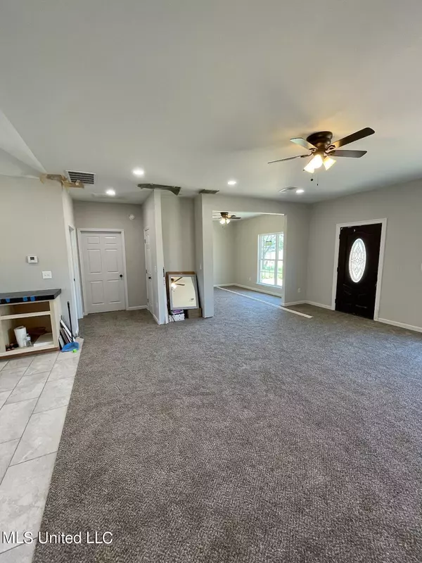 Byhalia, MS 38611,89 Ridgefield Cove