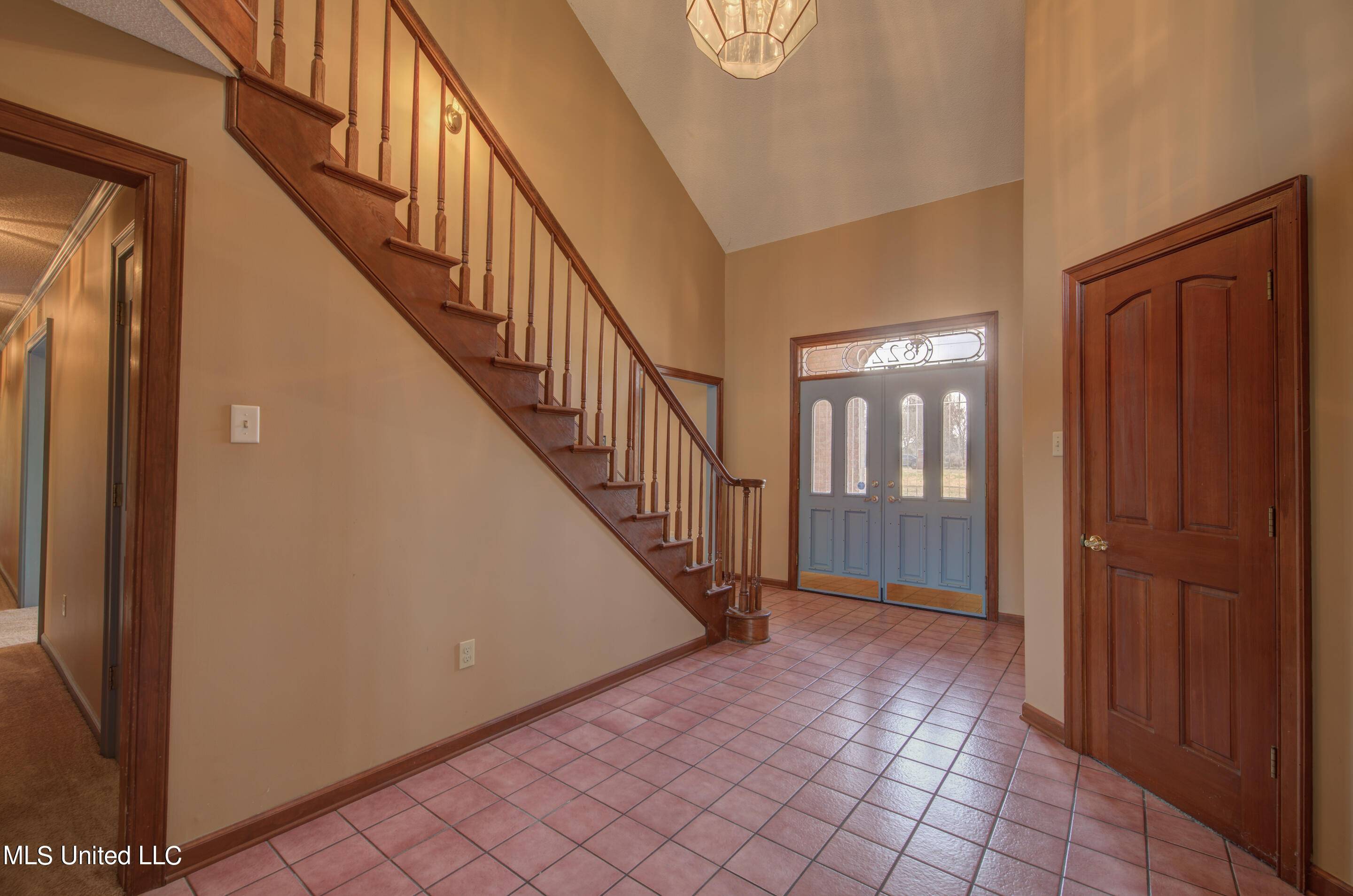 Olive Branch, MS 38654,8220 Hunters Creek Drive