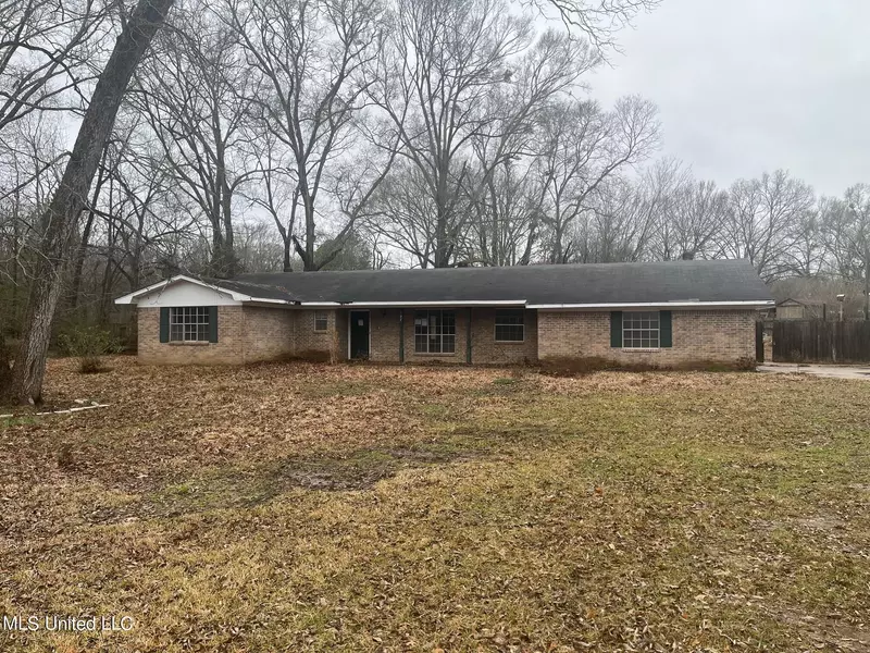 107 Estelle Drive, Vicksburg, MS 39180