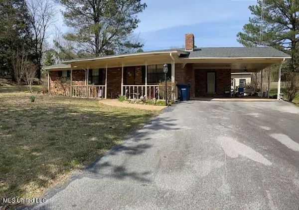 389 Bankhead Highway 2 Highway, Hickory Flat, MS 38633