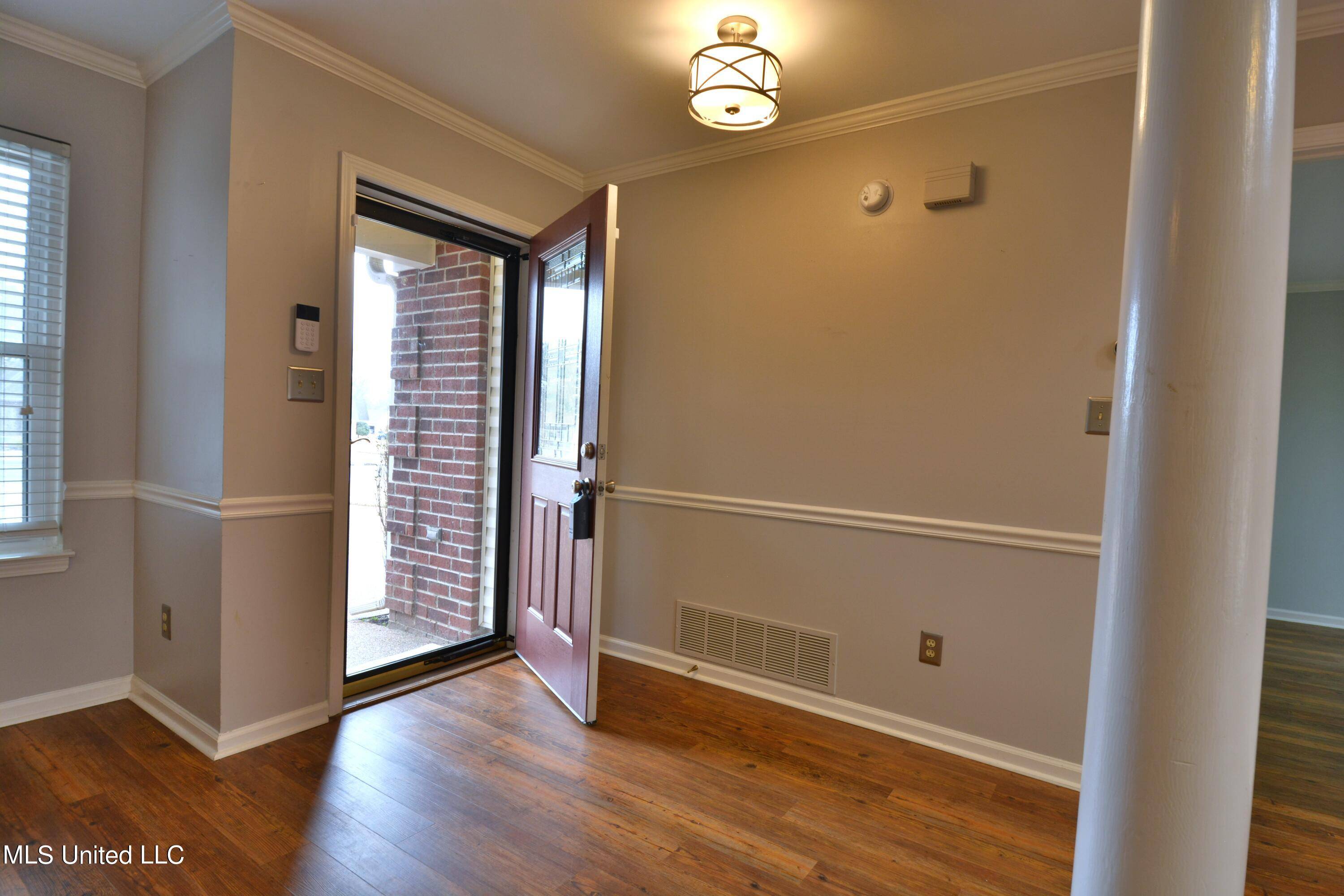 Olive Branch, MS 38654,8989 Creekside Drive