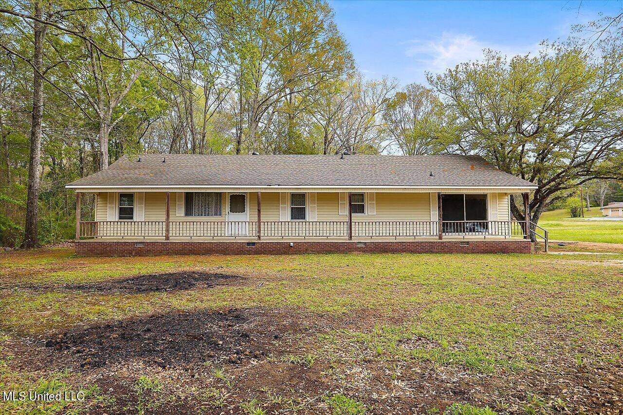 6808 S Siwell Road, Byram, MS 39272