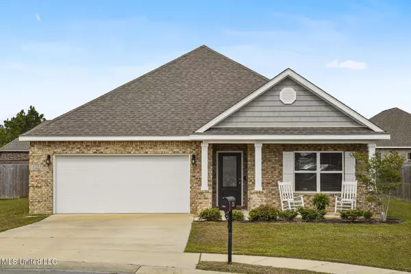 1255 Lilac Cove, Ocean Springs, MS 39564