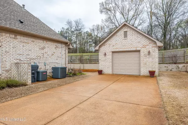 Hernando, MS 38632,1757 Robertson Pl Drive