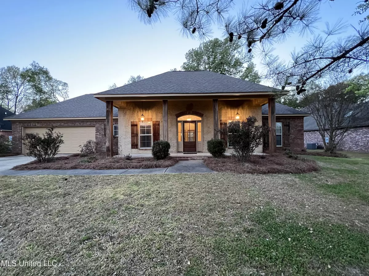 Madison, MS 39110,449 Ashtree Lane