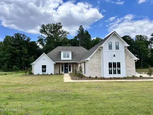 211 Lost Oak Lane, Brandon, MS 39047