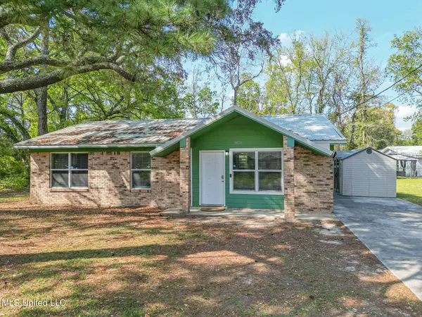 8624 Mermaid Avenue, Ocean Springs, MS 39564