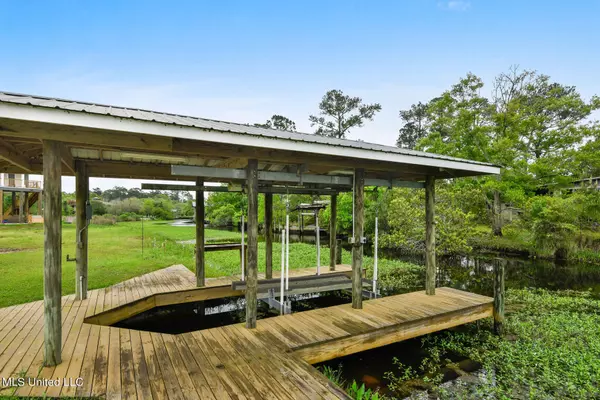 Pearlington, MS 39572,16033 Dennies Drive