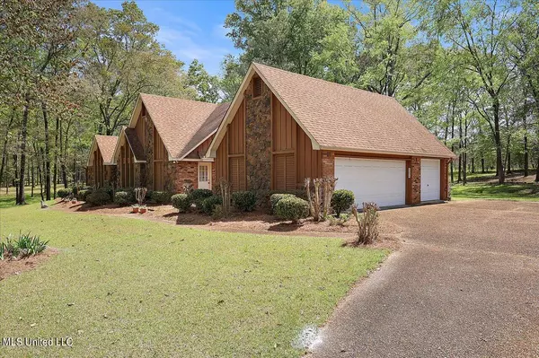 Terry, MS 39170,1233 Ponderosa Drive