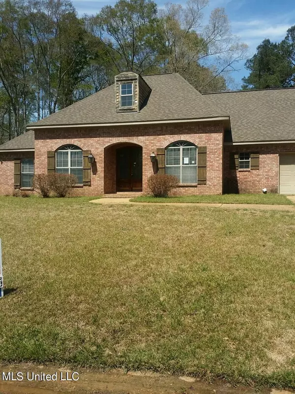 Terry, MS 39170,202 W Faulkner Cove