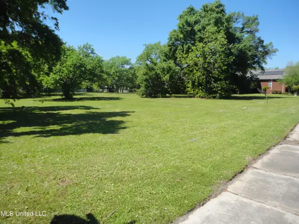 Pascagoula, MS 39567,807 Westwood Street