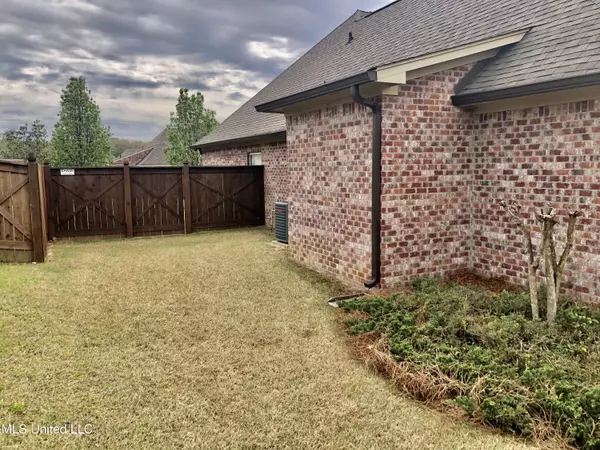 Brandon, MS 39042,516 Belle Oak Place