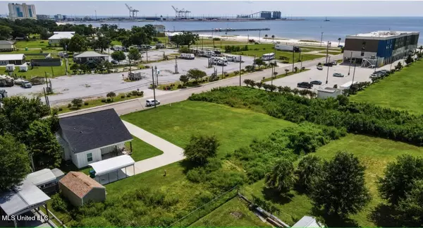 611 Broad Avenue, Gulfport, MS 39501