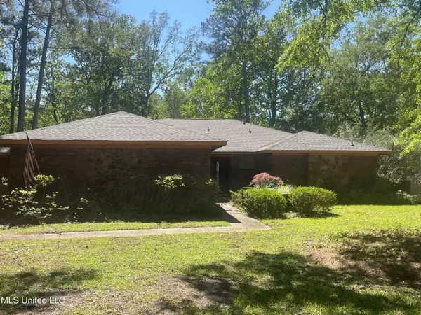 109 Camelia Drive, Brandon, MS 39047