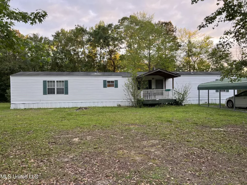 18717 Palmer Creek Drive, Saucier, MS 39574