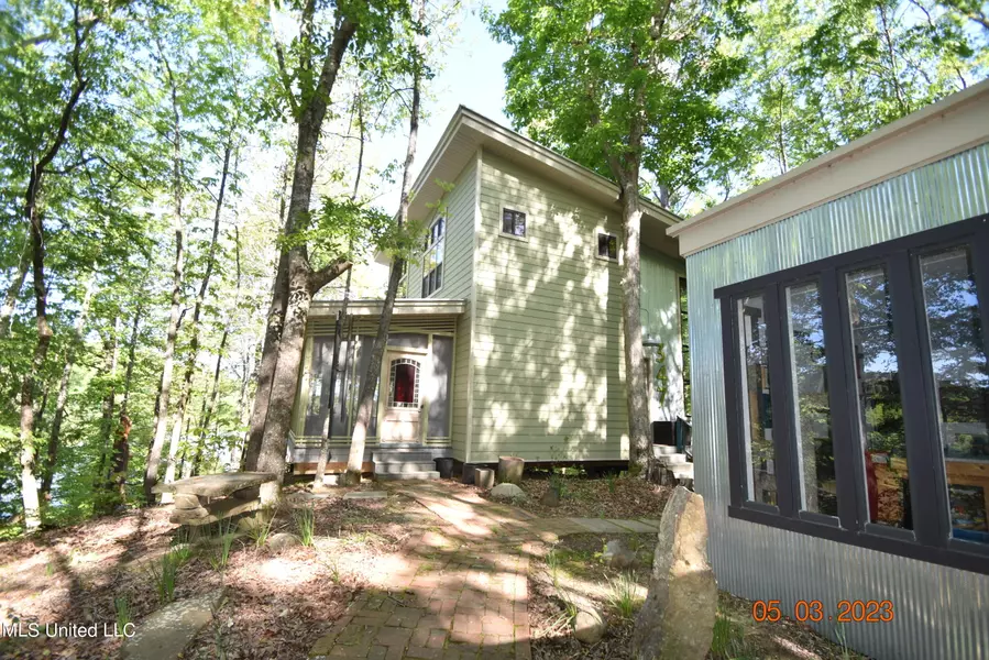 347 7298 County Road 53, Carrollton, MS 38917