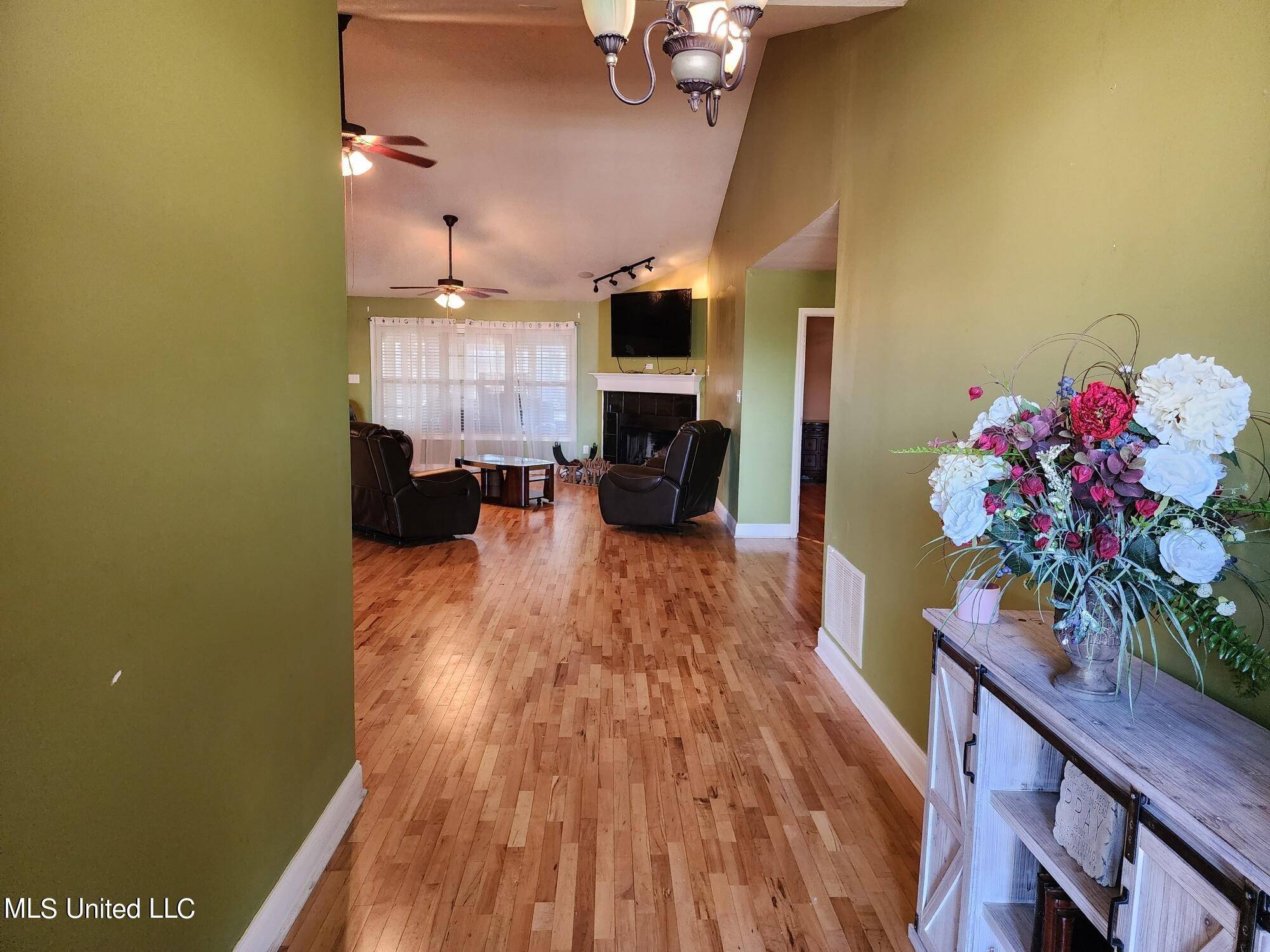 Olive Branch, MS 38654,9453 Lorrie Lane
