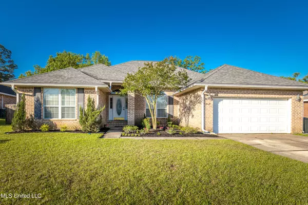 3510 Farrington Court, Ocean Springs, MS 39564