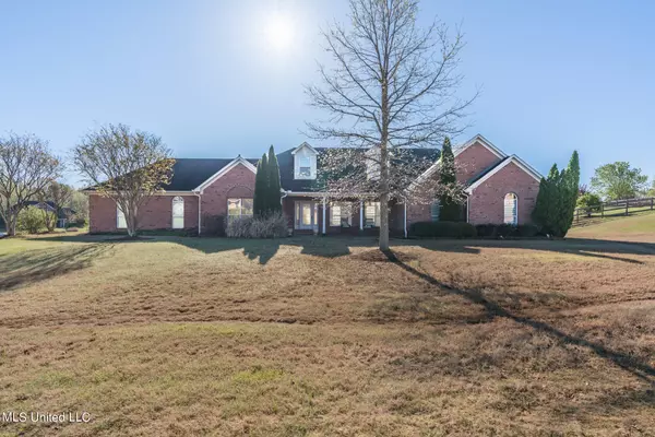 13101 Oak Ridge Drive, Olive Branch, MS 38654