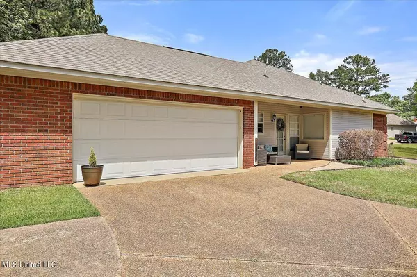 Brandon, MS 39042,207 Ramblewood Drive